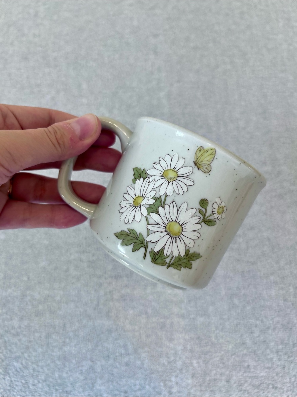 VTG Otagiri Daisy Mug Hand Crafted Japan Speckled Stoneware Butterfly 10oz